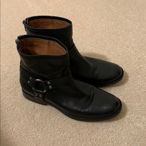 Women’s boots